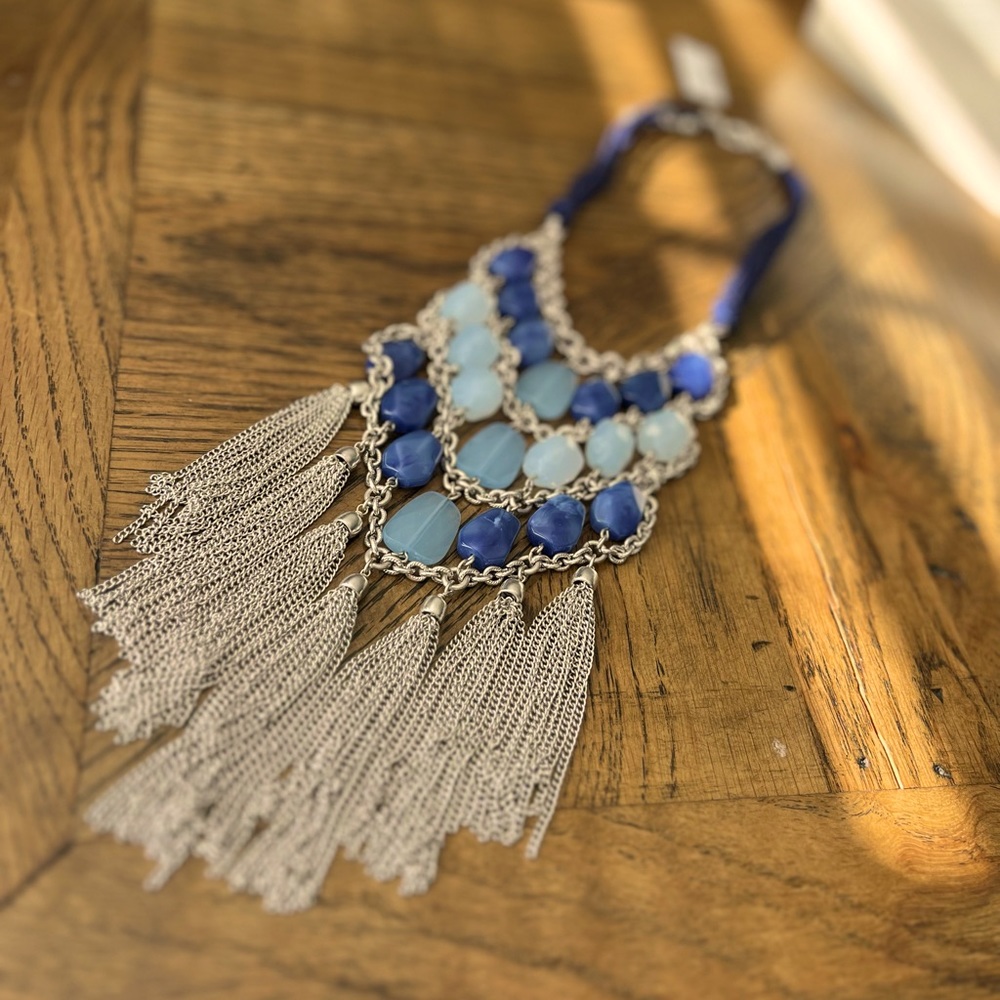 🔥New Chico’s Blue Bib Tassel Necklace